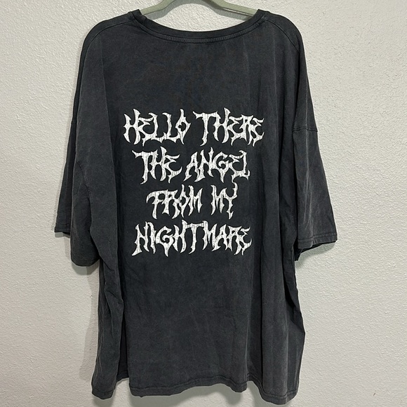 Boo Hoo x Kourtney Kardashian Blink 182 Oversized Tee - Picture 2 of 2
